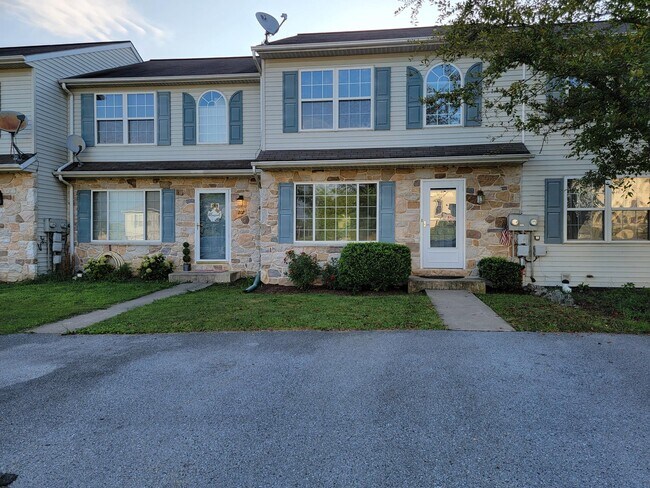 205 Riders Way in Lebanon, PA - Building Photo - Building Photo