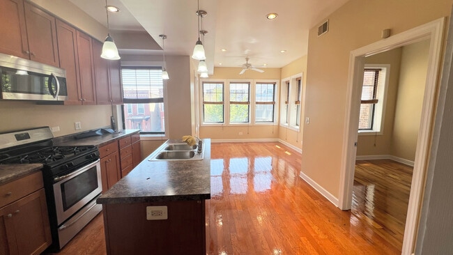 property at 3716 W Wrightwood Ave