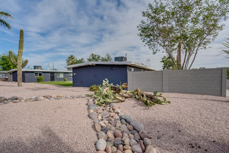 1231 N Oleander in Tempe, AZ - Building Photo - Building Photo