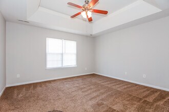 4014 Fifendrum Ln in Charlotte, NC - Building Photo - Building Photo