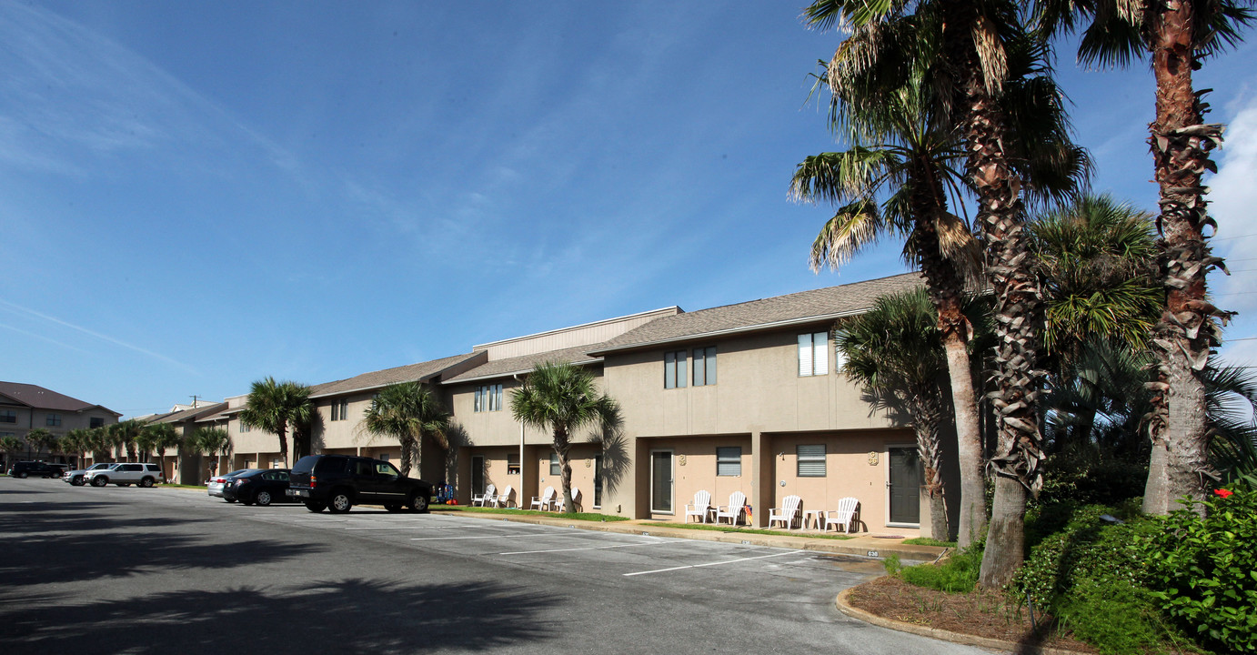 Navarre Sugar Beach in Navarre, FL - Building Photo