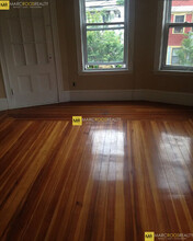 49 Conwell Ave, Unit Conwell Ave in Somerville, MA - Foto de edificio - Building Photo