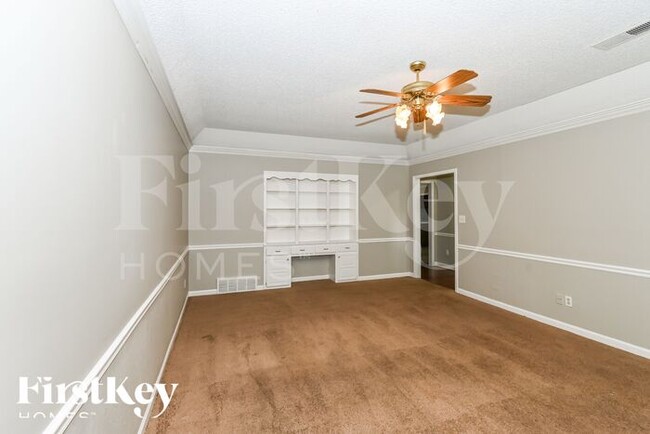 property at 4460 Smithfield Cove