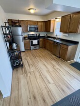 304 E Bell Ave in Des Moines, IA - Building Photo - Building Photo