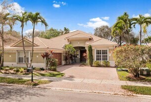 7119 NW 113th Ave in Parkland, FL - Building Photo