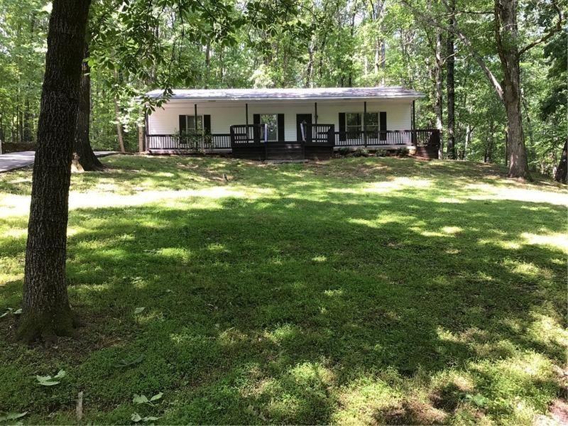 4944 Shiloh Dr in Loganville, GA - Building Photo