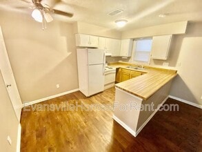 1012 Mary St in Evansville, IN - Building Photo - Building Photo