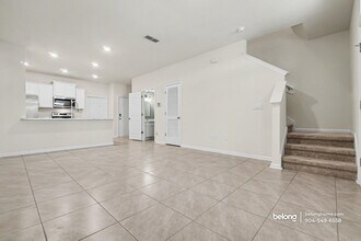 86752 Shortline Cir in Yulee, FL - Foto de edificio - Building Photo