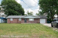 317 Delaware St photo'