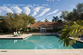 4036 Crockers Lake Blvd in Sarasota, FL - Building Photo - Building Photo