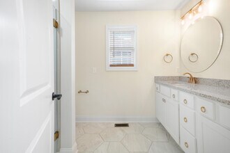 5013 Bentwood Ct in Richmond, KY - Building Photo - Building Photo