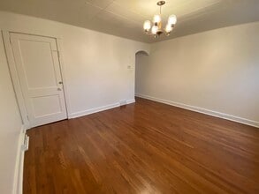 1849 Chislett St in Pittsburgh, PA - Building Photo - Building Photo