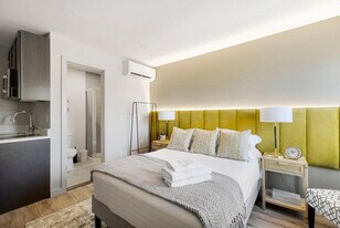 138 Wickham Ave in Middletown, NY - Building Photo