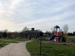 4716 W Knox Dr in Columbia, MO - Building Photo - Building Photo