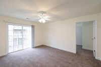 King's Isle Senior Living in Mechanicville, NY - Building Photo - Interior Photo