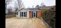 488 Fairchase Ct