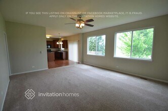 372 Sutton St in Yorkville, IL - Building Photo - Building Photo