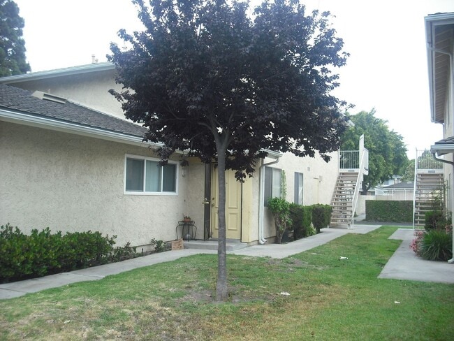 property at 2560 Sextant Ave