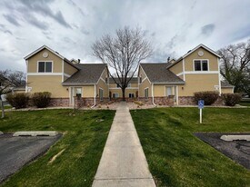 2 Bed Charmer with Mountain Backdrop in Fort Collins, CO - Building Photo