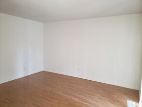 9825 Turf Way in Orlando, FL - Building Photo - Building Photo