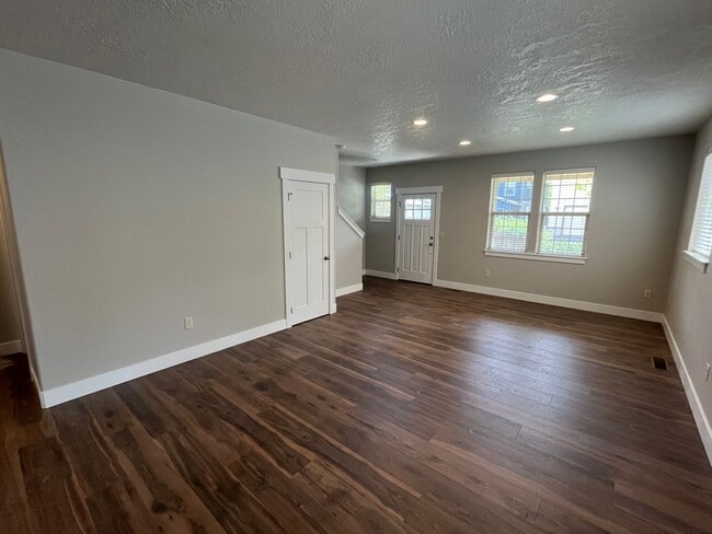63129 de Haviland Ct in Bend, OR - Building Photo - Building Photo