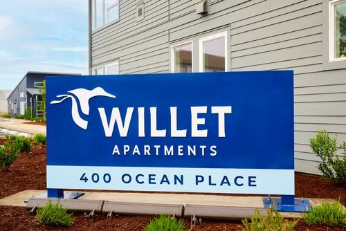 Willet Apartments in Tillamook, OR - Foto de edificio - Building Photo