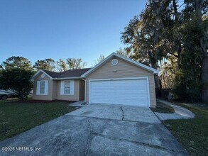 2160 Rothbury Dr in Jacksonville, FL - Building Photo - Building Photo