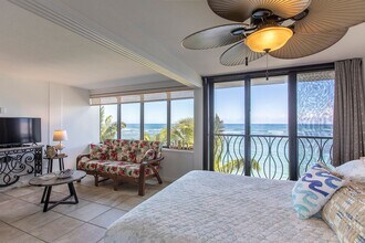 68-121-121 Au St in Waialua, HI - Building Photo - Building Photo