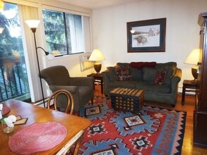 1643 Cambridge St, Unit 42 in Cambridge, MA - Building Photo - Building Photo