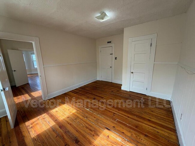 116 Rennell St in Bridgeport, CT - Building Photo - Building Photo
