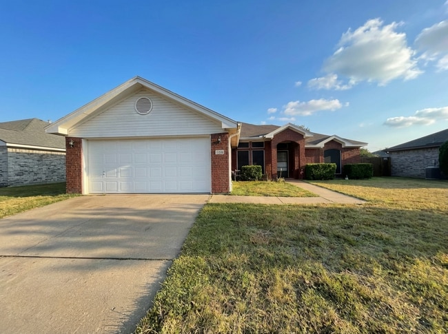 property at 2306 Moonstone Dr