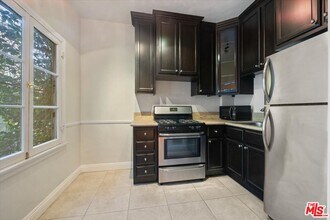 6217 Orange St in Los Angeles, CA - Building Photo - Building Photo