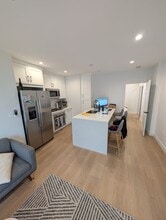 2827 2nd St in Santa Monica, CA - Foto de edificio - Building Photo
