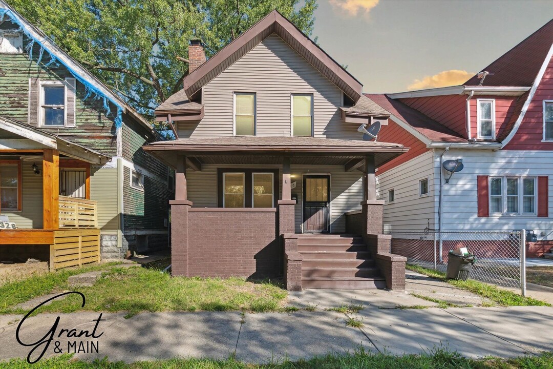 326 Eason Ave in Highland Park, MI - Building Photo