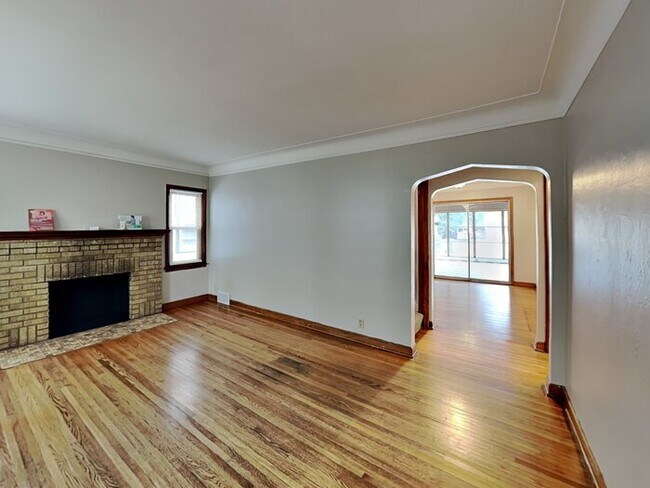 3551 N Knox Ave in Minneapolis, MN - Building Photo - Building Photo