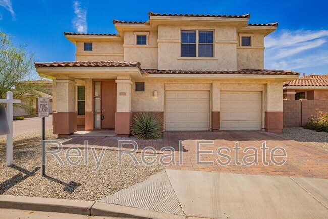 property at 13550 W Cypress St