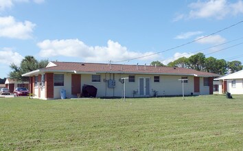 Pineda Homes in Cocoa, FL - Building Photo - Building Photo