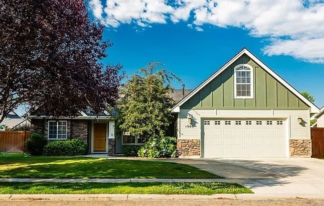 property at 1909 W Boulder Bar Dr
