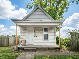 1237 E Indiana St in Evansville, IN - Building Photo