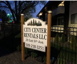 City Center Rentals in Spokane, WA - Foto de edificio - Building Photo