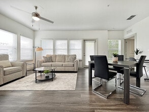 2615 N Grady Ave in Tampa, FL - Building Photo - Building Photo