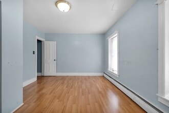 214 N Howard St in Allentown, PA - Building Photo - Building Photo