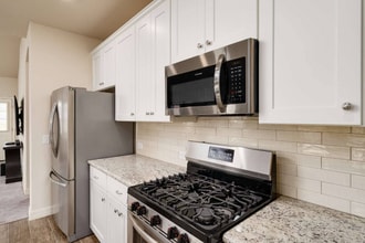 10615 Jasmine Blf in San Antonio, TX - Building Photo - Building Photo