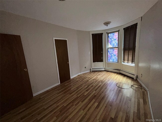 69 Academy St in Poughkeepsie, NY - Building Photo - Building Photo
