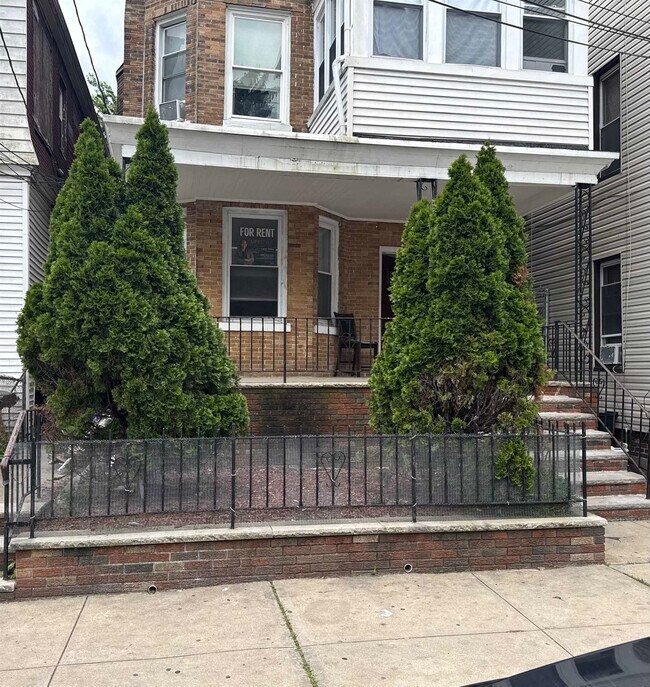 property at 187 Wegman Pkwy