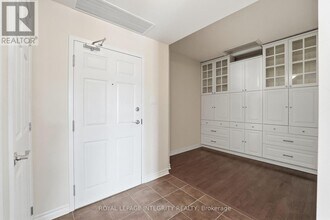 180 Guelph Private in Ottawa, ON - Building Photo - Building Photo