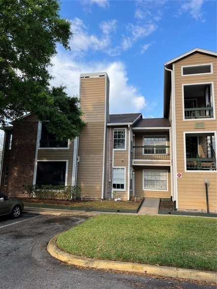 property at 4200 Thornbriar Ln