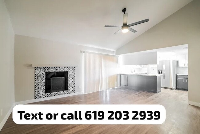 property at 6601 W Sunnyslope Ln