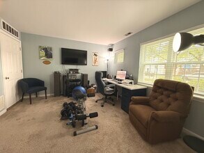 7006 W Belden Ave in Chicago, IL - Building Photo - Building Photo