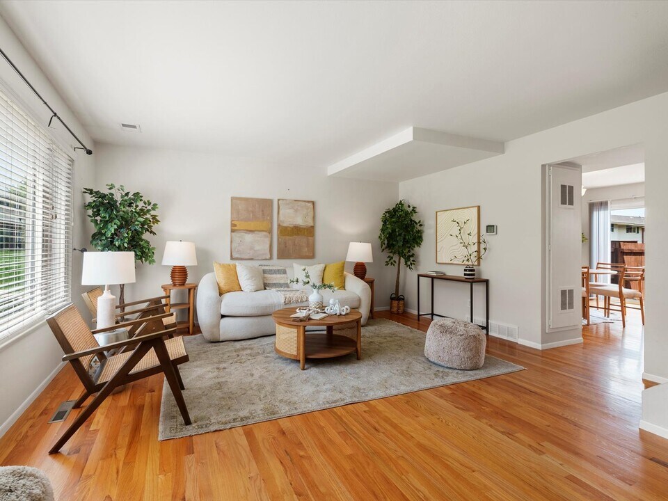 9264 Mansfield Ave in Denver, CO - Building Photo